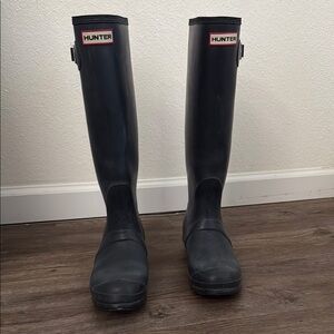 Hunter Women's Black Rain Boots